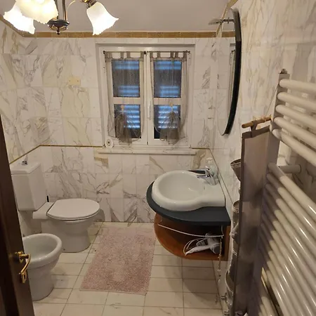 Bed & Breakfast Holyfield Sarzana